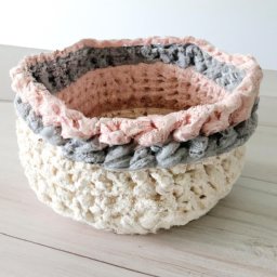 Chunky Crochet Basket Pattern - A Free Crochet Pattern - Cross Stitched