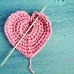 Free Crochet Heart Pattern - A Free Crochet Pattern - Cross Stitched