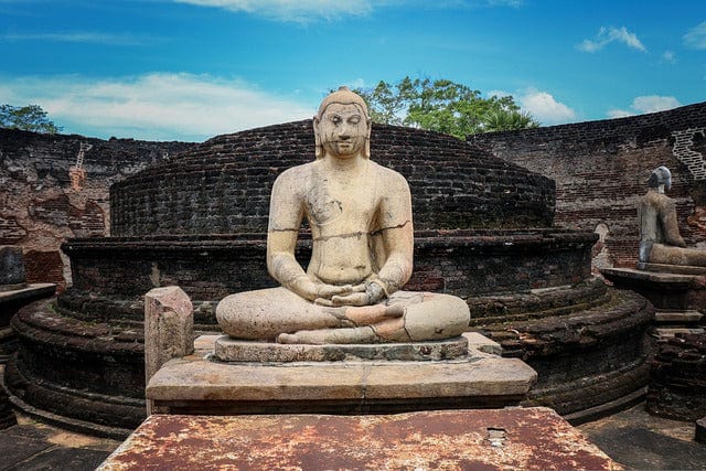 Temple Srilanka N Cross Stitch Kit - Cross Stitched